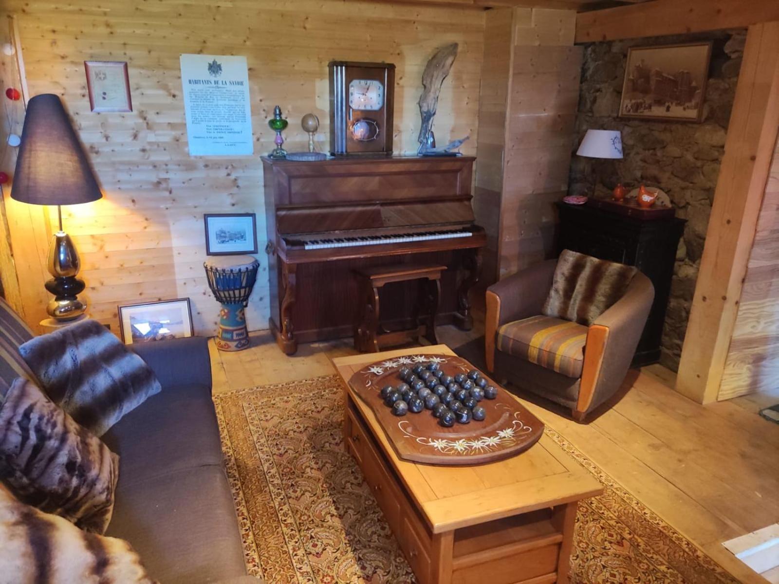 La Chambre Nature Chez Les Garcons Saint-Paul-sur-Yenne Екстер'єр фото